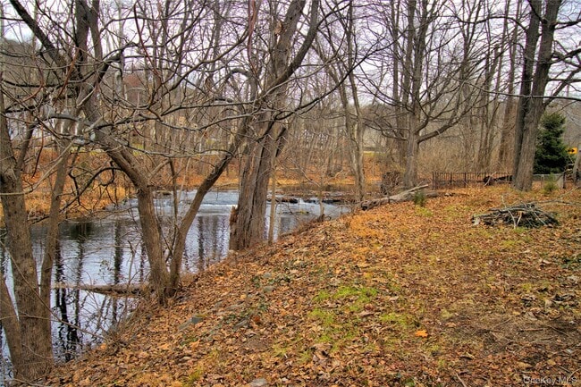 Building Photo - 7 State Rte 55