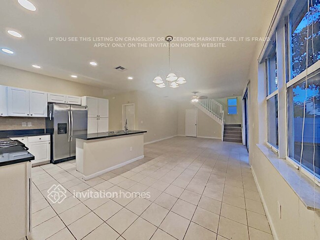 Building Photo - 5352 SW 155th Ave