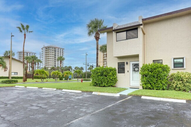 Building Photo - 4225 North Highway A1A-SI ID1386037P