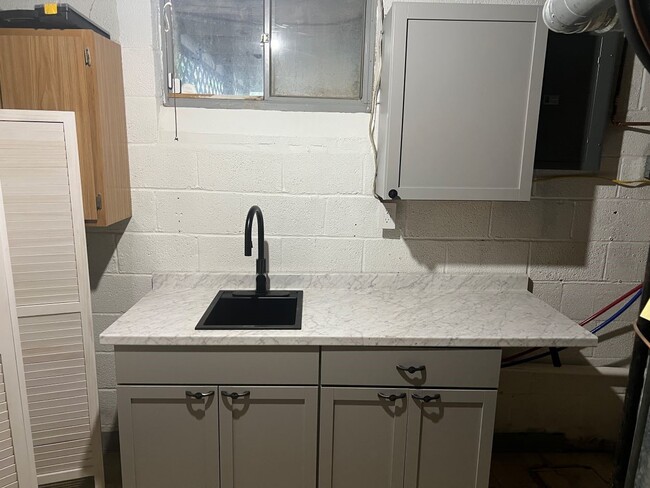 Building Photo - 12200 E Lynne St