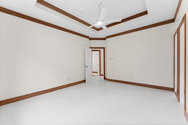 Building Photo - 106 N Floral Leaf Cir