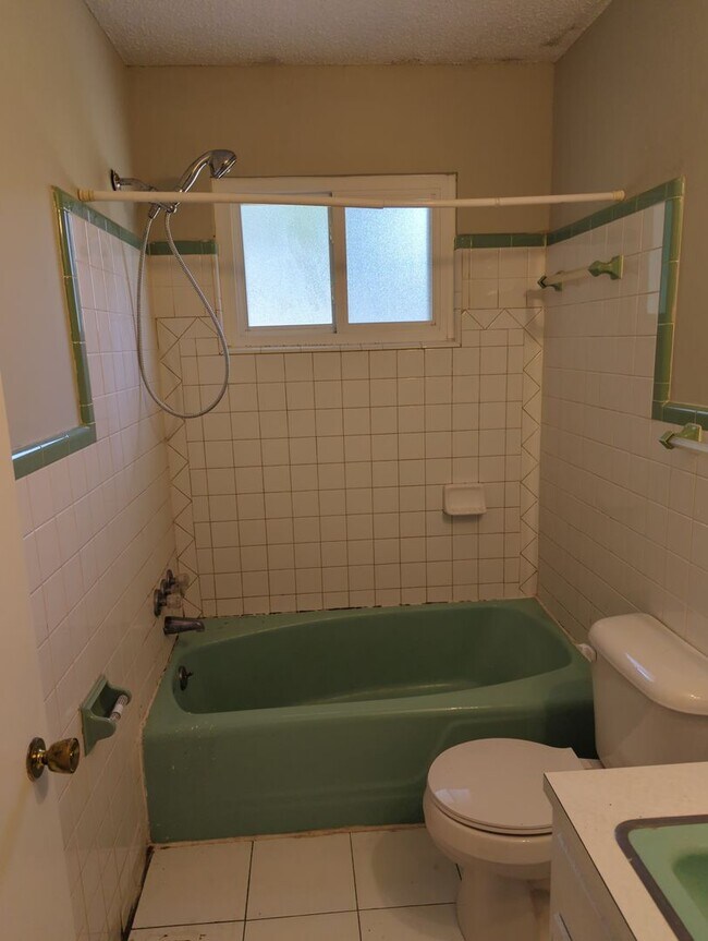 Building Photo - 124 Callan Dr