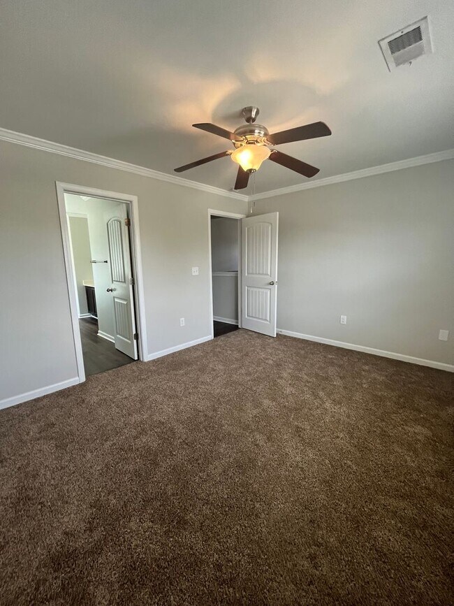 Building Photo - 311 Glenlea Ln