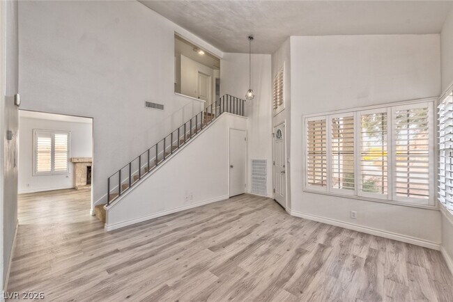 Building Photo - 7767 Parnell Ave