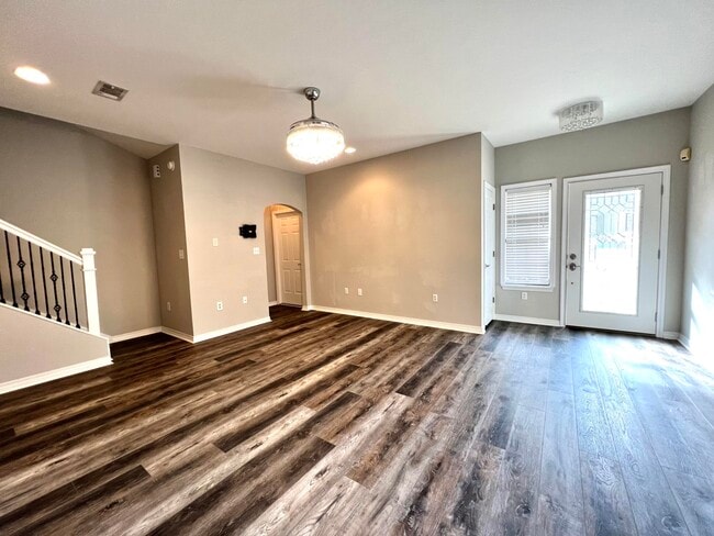 Building Photo - 1311 Treasure Cove