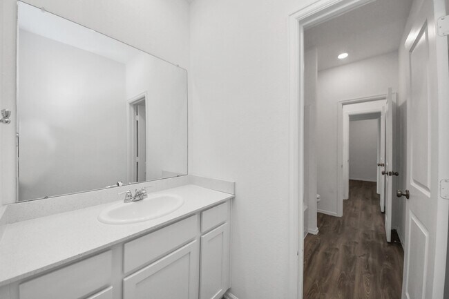 Building Photo - 7319 Bridal Ranch Dr