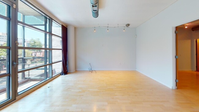 Building Photo - Stunning 1,300 Square Foot Two Bedroom W/ Private Balcony, Pets Welcomed Available Now!