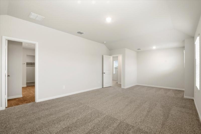 Building Photo - 120 Raymondville Path