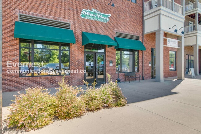 Building Photo - 7232 Althorp Way