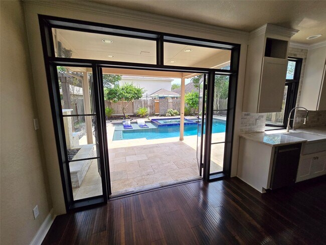 Building Photo - 6119 Grassy Haven Ln