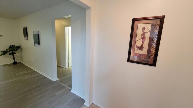 Building Photo - 1817 Caralee Blvd