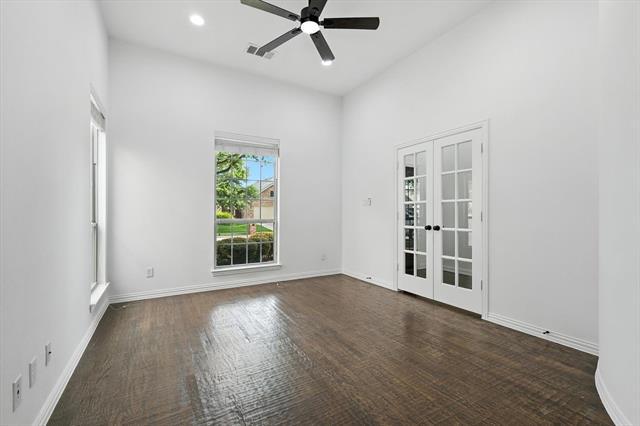 Building Photo - 10421 Sexton Dr