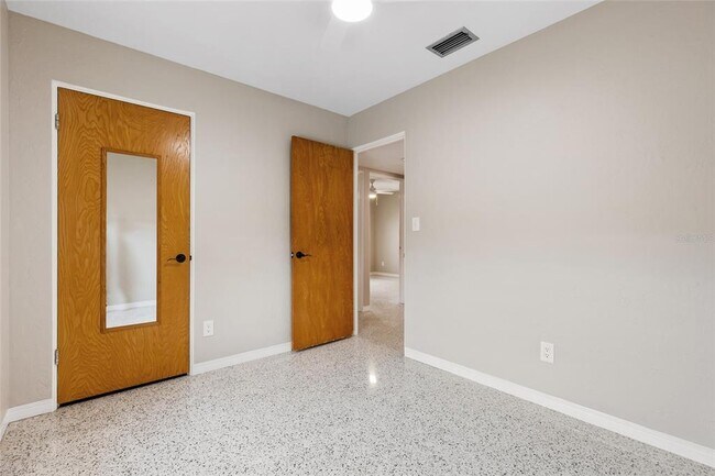 Building Photo - 2700 67th St N