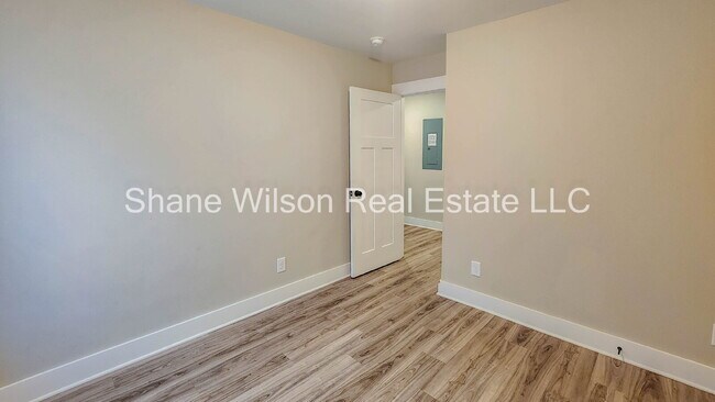 Building Photo - Spacious open floor concept 3-bedroom 2 bath.  Corner lot.  Newly built and conveniently located ...