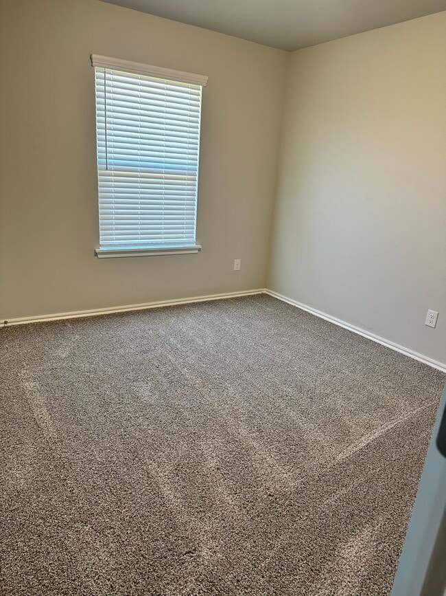 Building Photo - First Month Free!