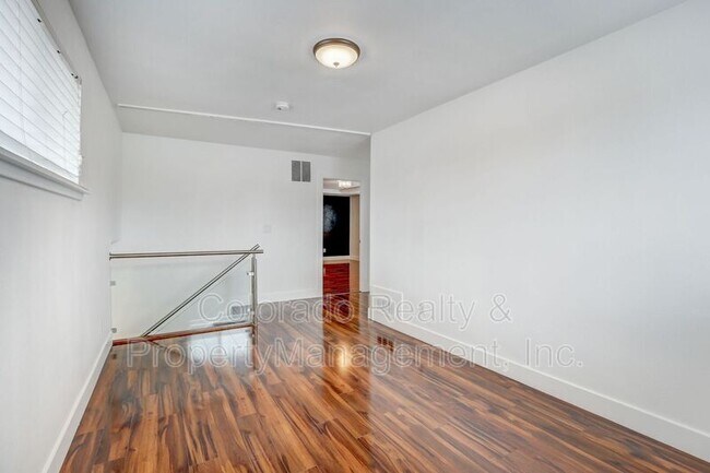 Building Photo - 2581 S Hazel Ct