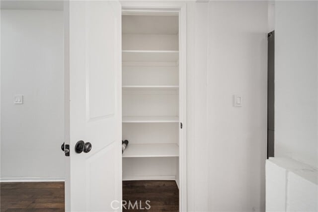 Building Photo - 5360 Las Virgenes Rd