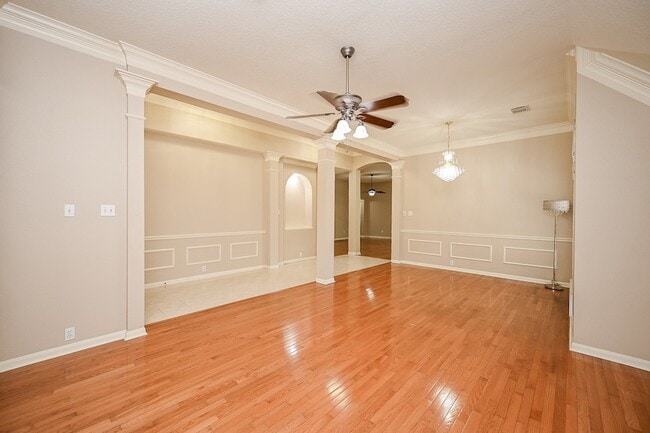 Building Photo - 1335 Remington Crest Dr