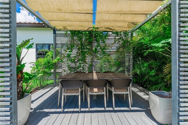 Building Photo - 5090 Monza Ct