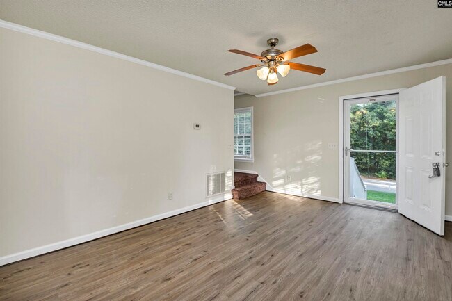 Building Photo - 1808 Lowder Dr