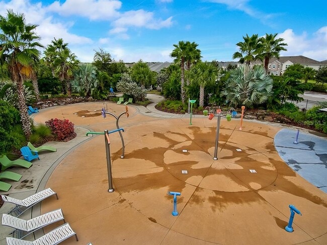 Building Photo - 6262 Goldcoast Ave