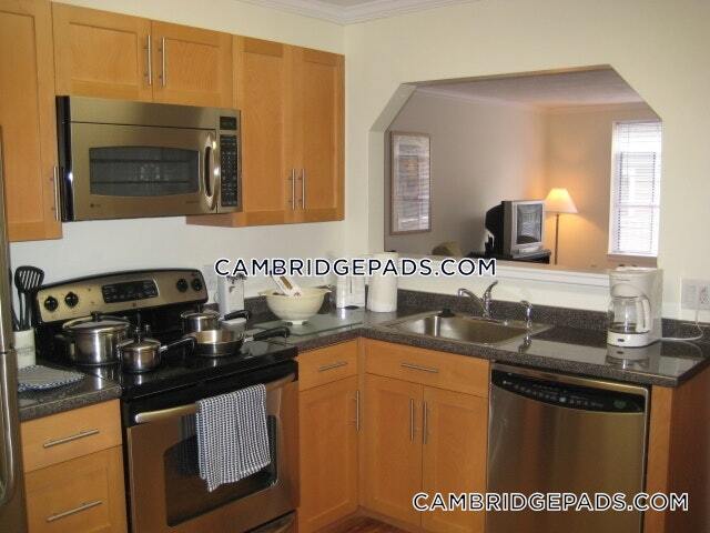 Building Photo - 60 Brattle St