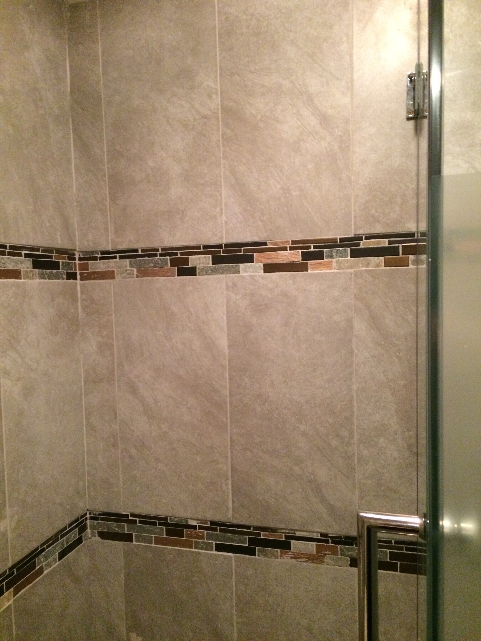 Renovated and updated bathroom. - 3000 Clarcona Road