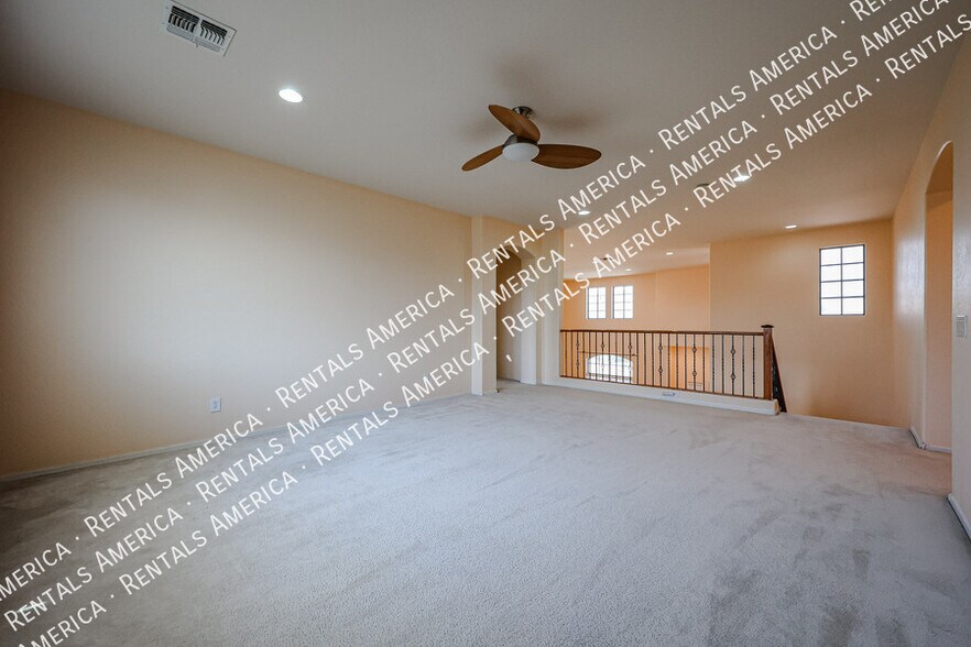 Building Photo - 4429 W Paseo Way