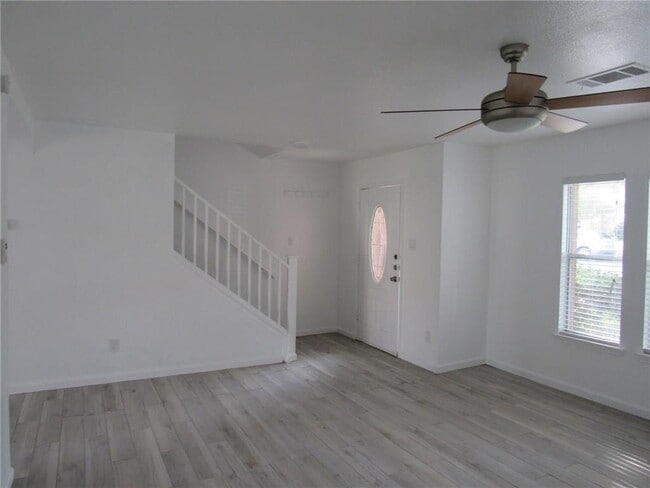 Building Photo - 2107 Deer Creek Trail