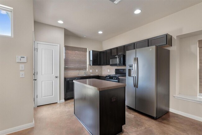 Building Photo - 4606 Graceful Ln