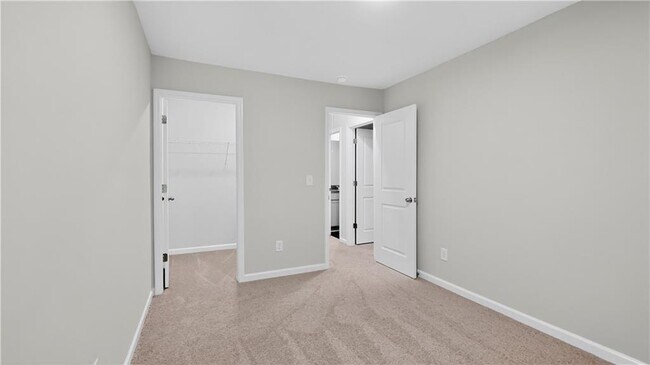 Building Photo - 2350 Mountain Springs Pl