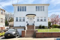 Building Photo - 366 Ridge Rd