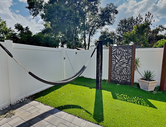 Building Photo - 8212 Citrus Chase Dr