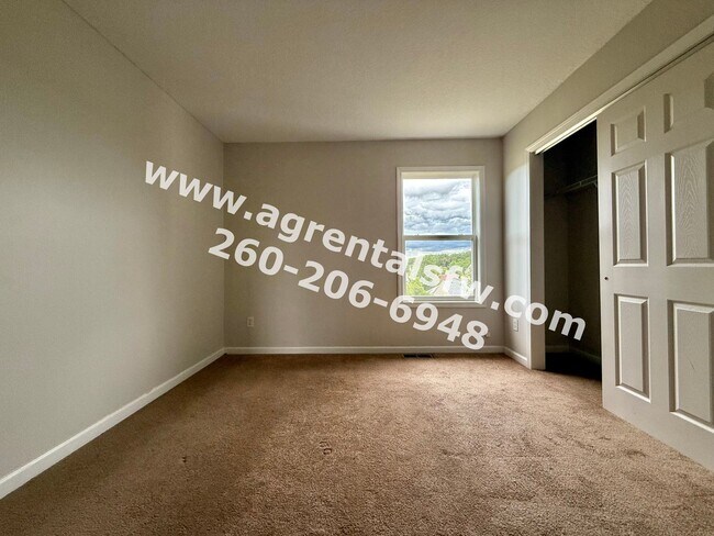 Building Photo - 3 Bedroom House - $300 off first months rent