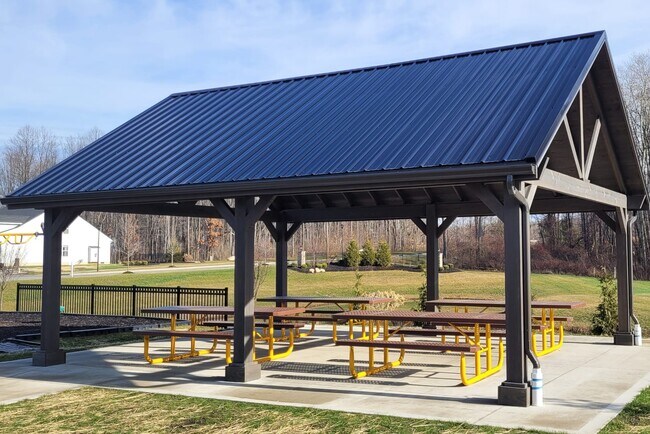 Building Photo - 1209 Ayla Ave