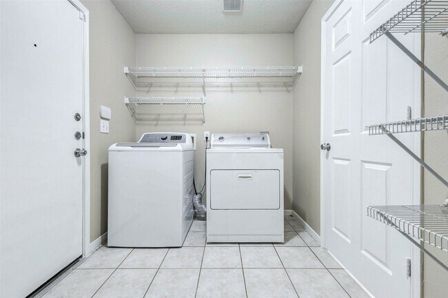 Building Photo - 18327 Atasca Wds Trce