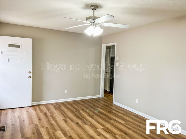 Building Photo - 118 Nancy Drive Rd