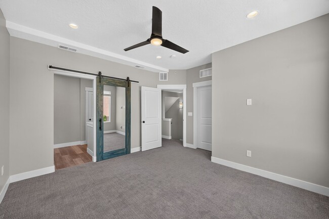 Building Photo - 5091 W Daybreak Pkwy