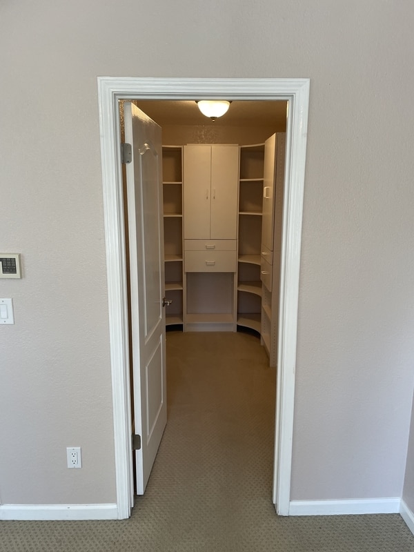 Building Photo - 7309 Roxanne Ln