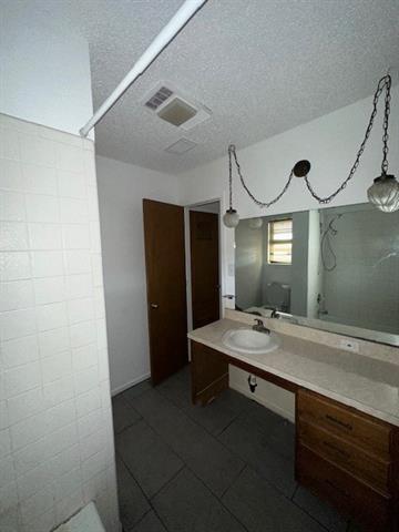 Building Photo - 4929 S 6th St