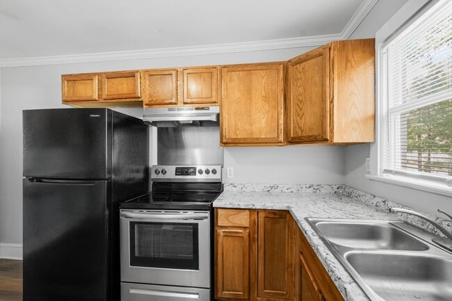 Building Photo - 4427 Northaven Dr