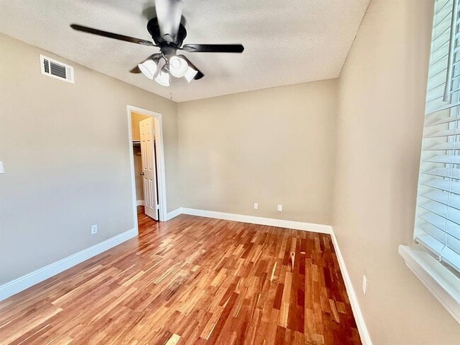 Building Photo - 7612 Camarina Calle