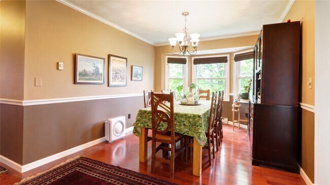 Building Photo - 300 Turk Rd