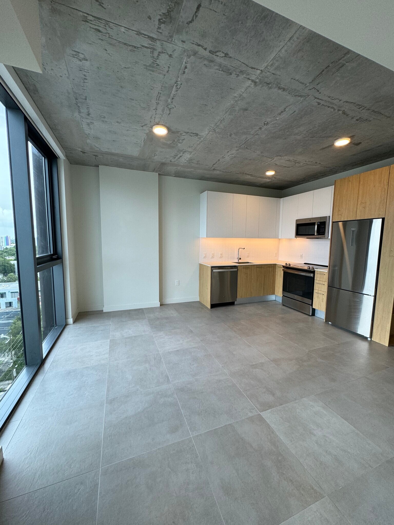 Building Photo - 267 NW 31st St