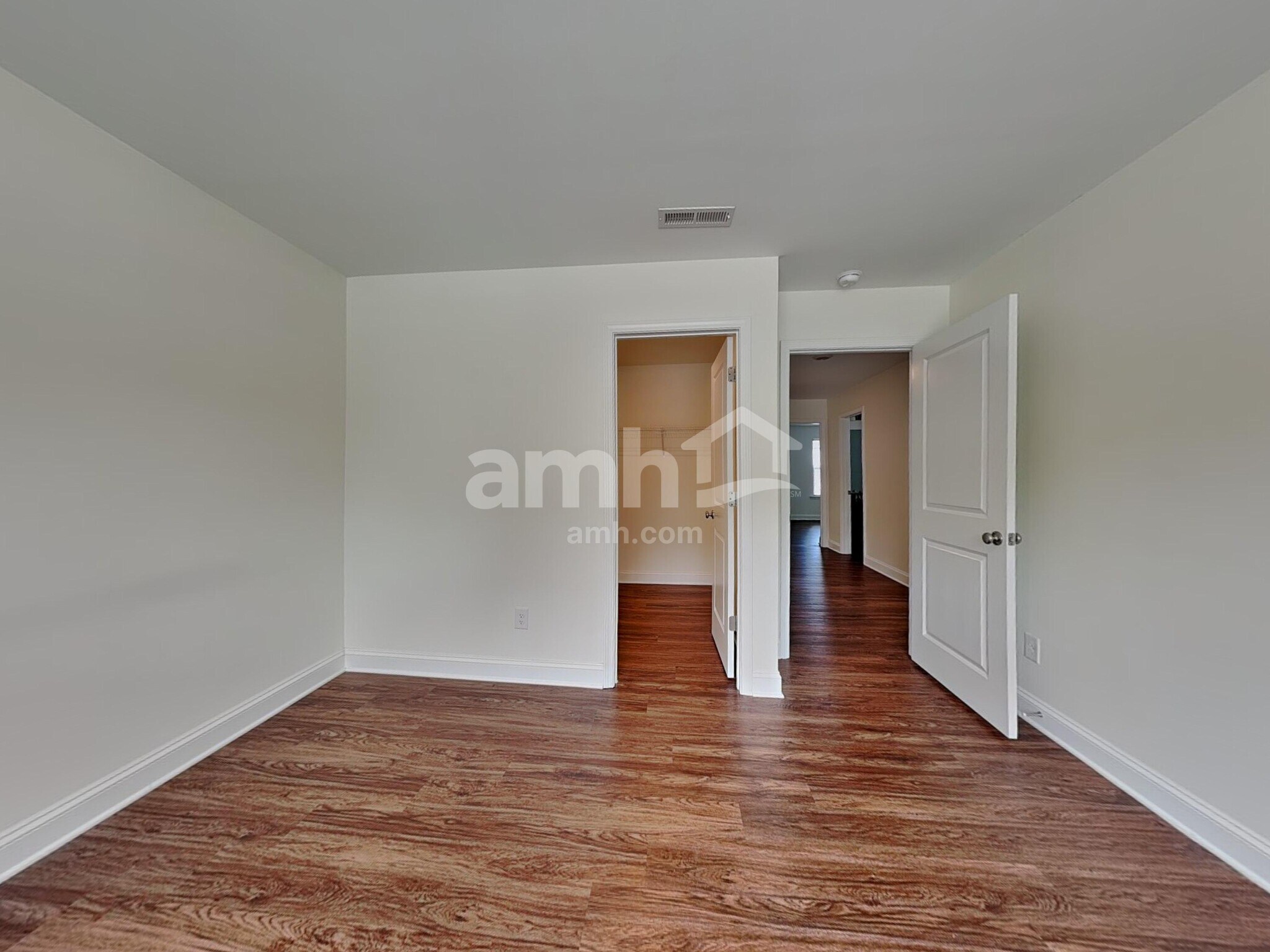 Building Photo - 3224 Oakfields Rd