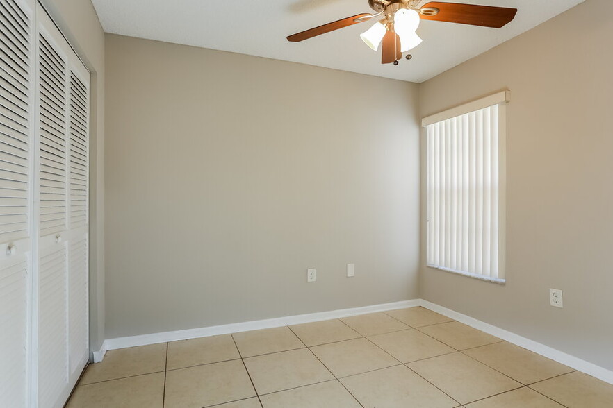 Building Photo - 4082 Eastridge Dr