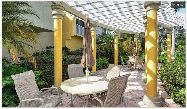 Building Photo - 5601 Bentgrass Dr