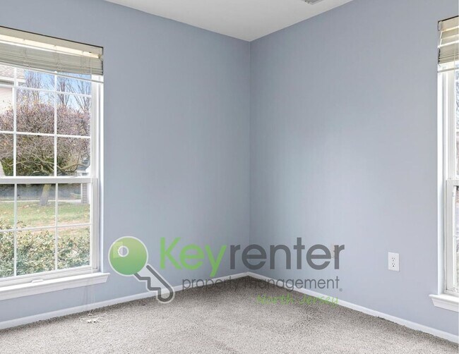 Building Photo - No Broker Fee! Ground-Floor 2BR/2BA in Desirable Franklin Crossing – Mahwah