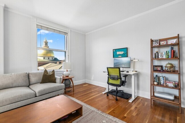 Building Photo - 21 Beacon St