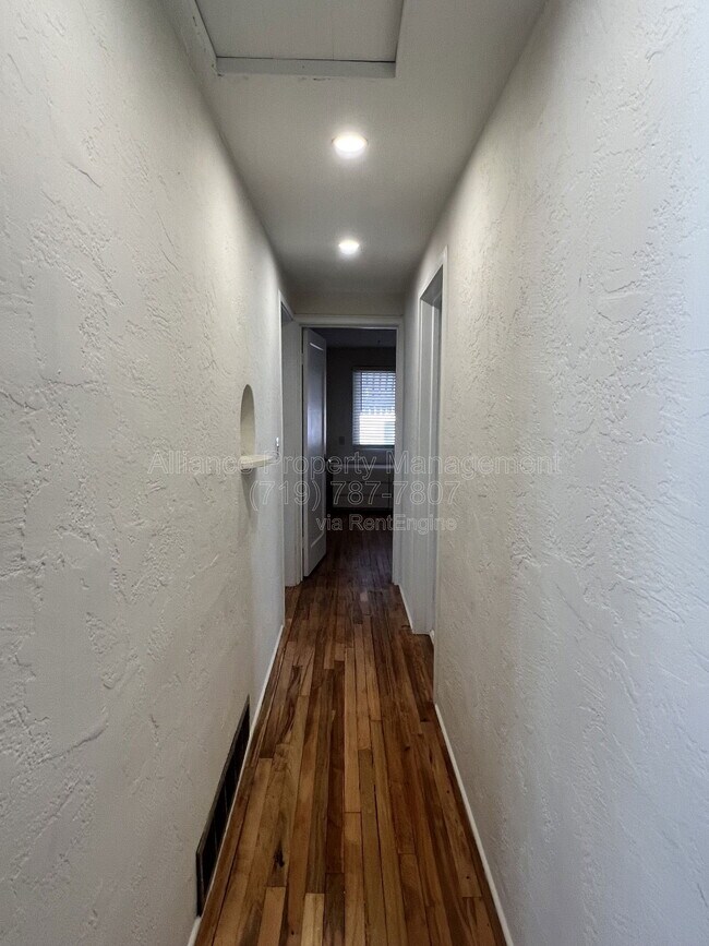 Building Photo - 322 Farragut Ave